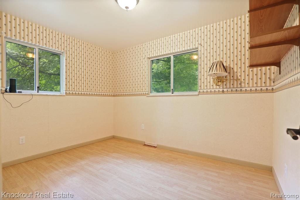 4861 Dorothy Street, Vassar, MI 48768 — Photo 20