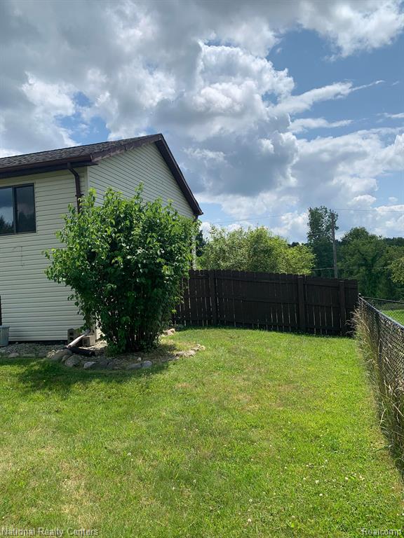 860 BALD EAGLE LAKE Road, Ortonville, MI 48462 — Photo 52
