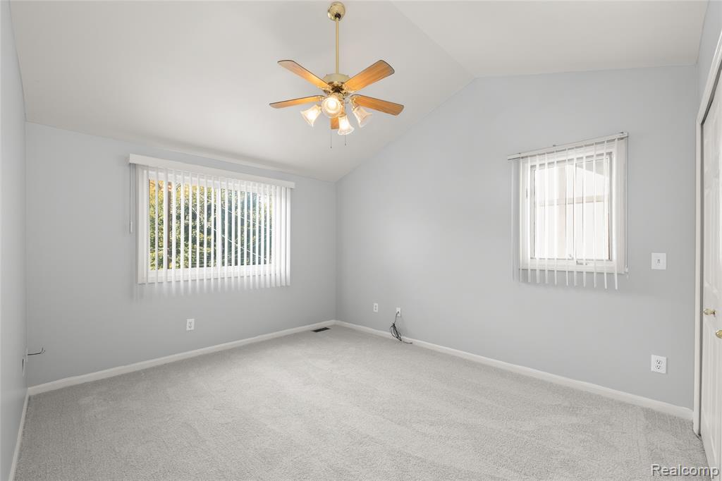 441 Parkview Drive Drive, Detroit, MI 48214 — Photo 35