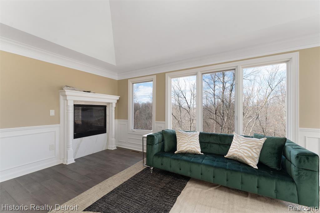5695 N Branford Drive N, West Bloomfield, MI — Photo 41