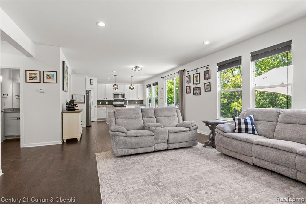 4318 ROLLING MEADOW Lane, Ypsilanti, MI 48197 — Photo 4