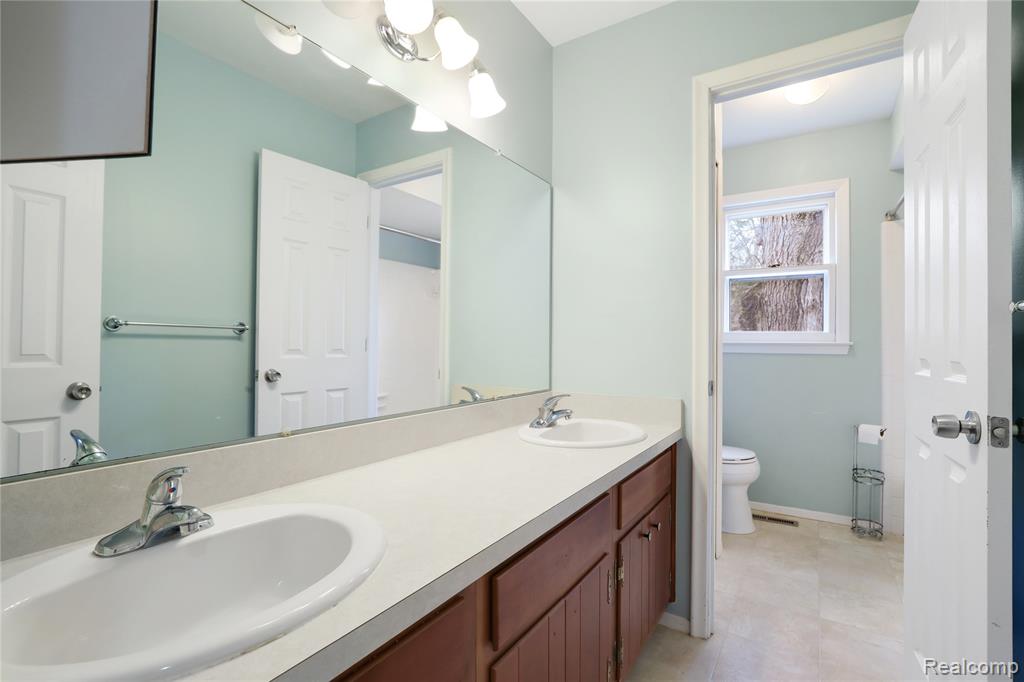 14408 McCaslin Lake Road, Linden, MI 48451 — Photo 46