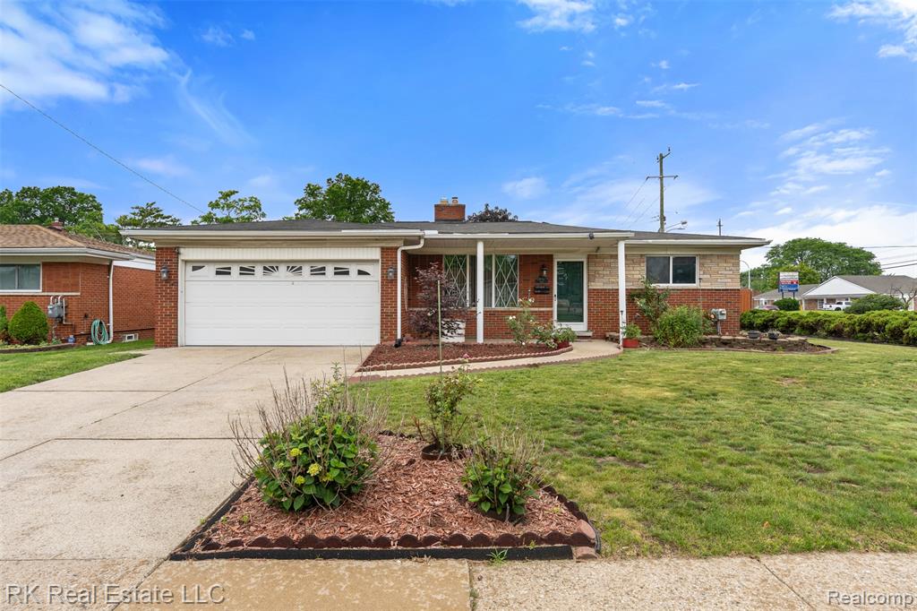 28987 James Drive, Warren, MI 48092