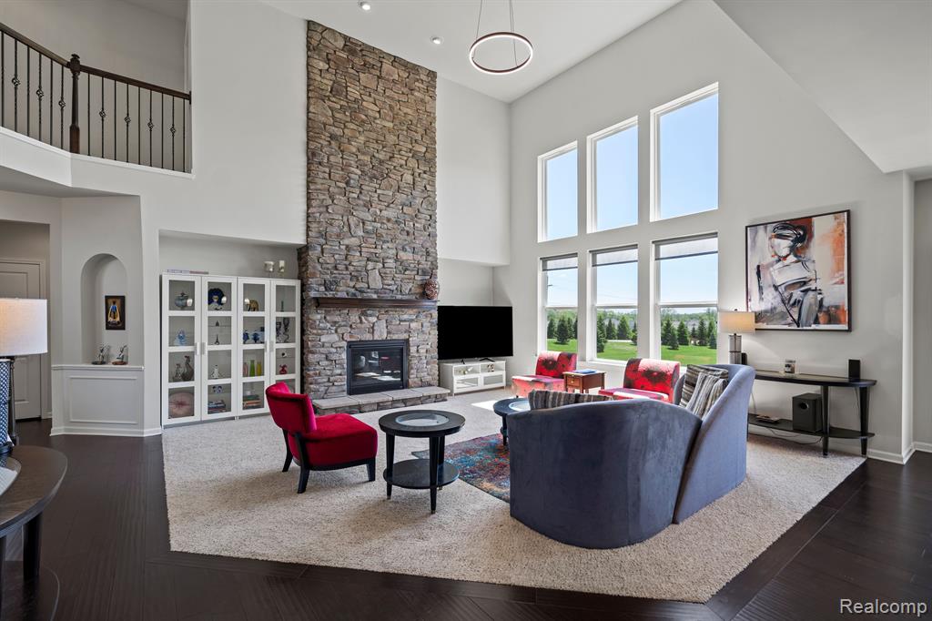 4562 Cloverdale Court, Lake Orion, MI — Photo 17
