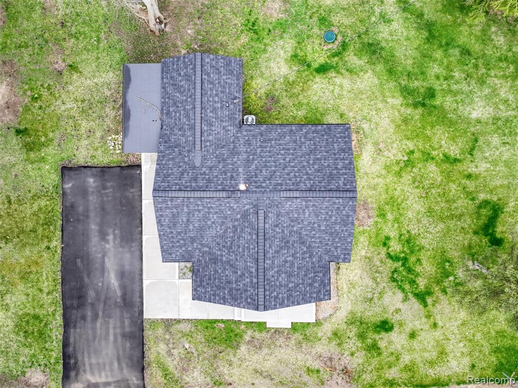 2514 Barton Street, Commerce Twp, MI 48382 — Photo 30
