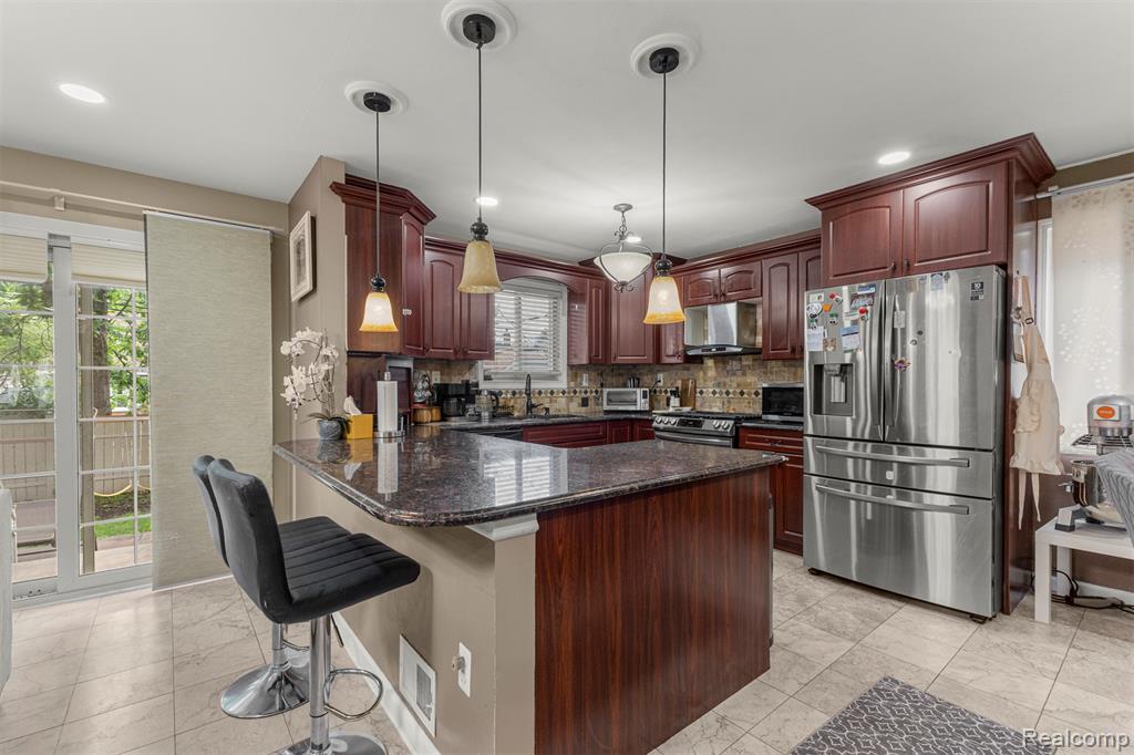 7644 Steadman Street, Dearborn, MI 48126 — Photo 10