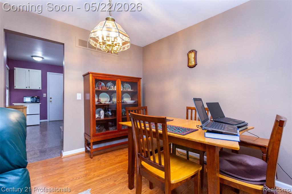 574 Tennyson, Rochester Hills, MI 48307 — Photo 9