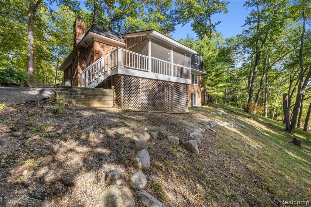 3801 Glen Hills Drive, Hartland, MI 48353 — Photo 30