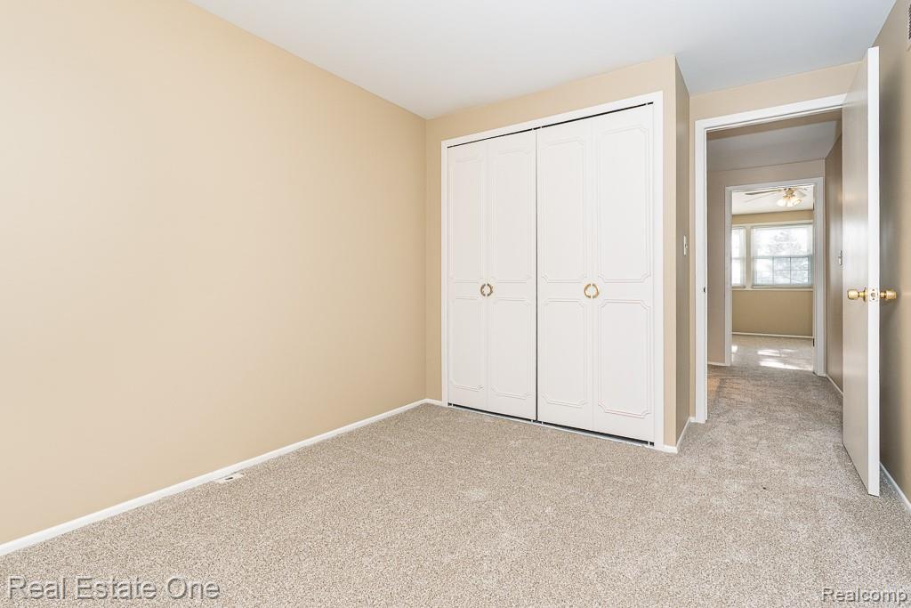 5075 Buckingham Drive, Troy, MI 48098 — Photo 28