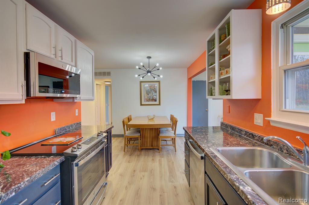 4187 W ALLEN Road, Howell, MI 48855 — Photo 17