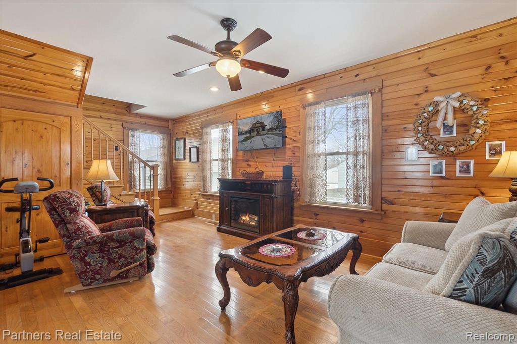 503 N Main Street, Webberville, MI 48892 — Photo 4
