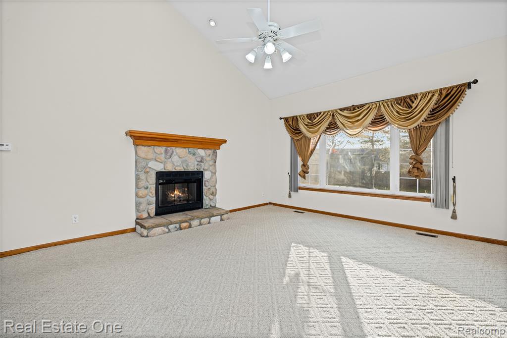 4438 Great Oaks Drive, Grand Blanc, MI 48439 — Photo 13