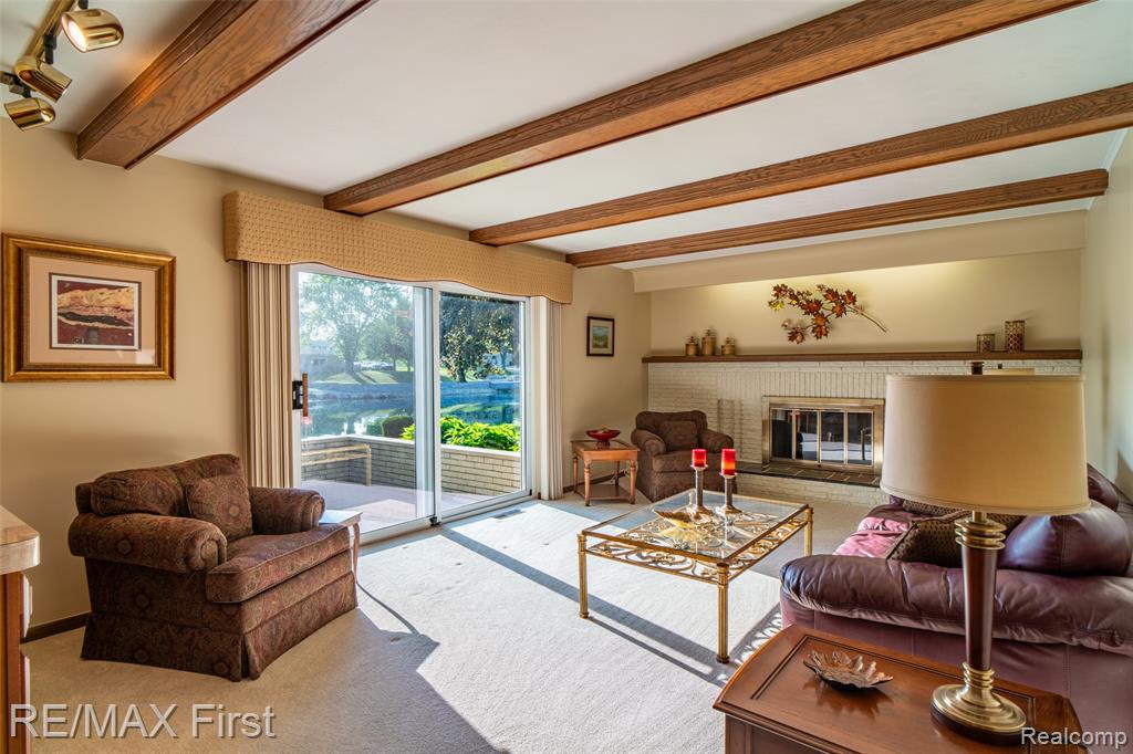 54815 FRANKLIN Drive, Shelby Twp, MI 48316 — Photo 30