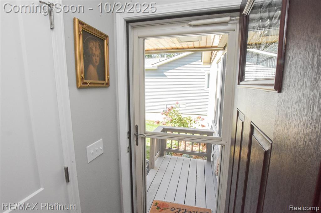8426 Cooley Beach Drive, White Lake, MI — Photo 4