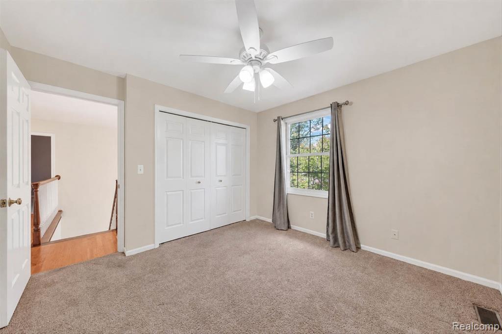 1112 Vernier Road, Grosse Pointe Woods, MI 48236 — Photo 27