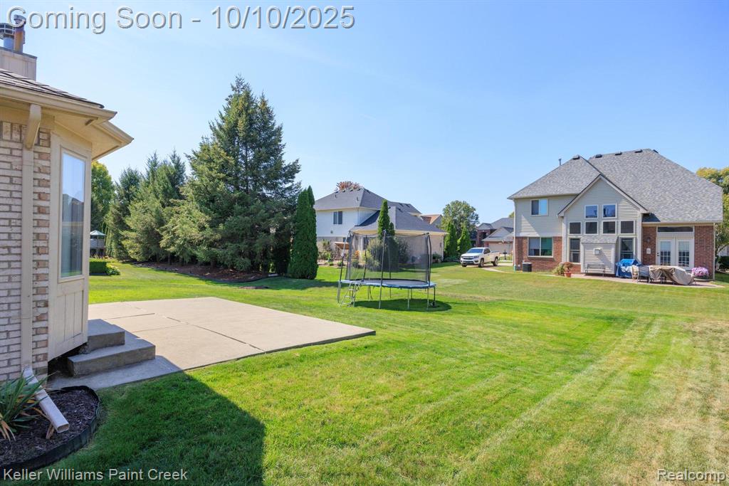 46297 Creekside Boulevard, Macomb, MI 48044 — Photo 33