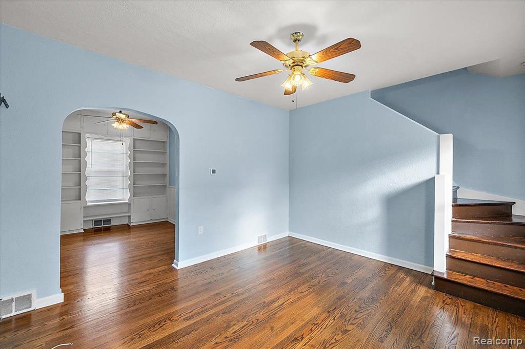 60 W Elmwood Avenue, Clawson, MI — Photo 14
