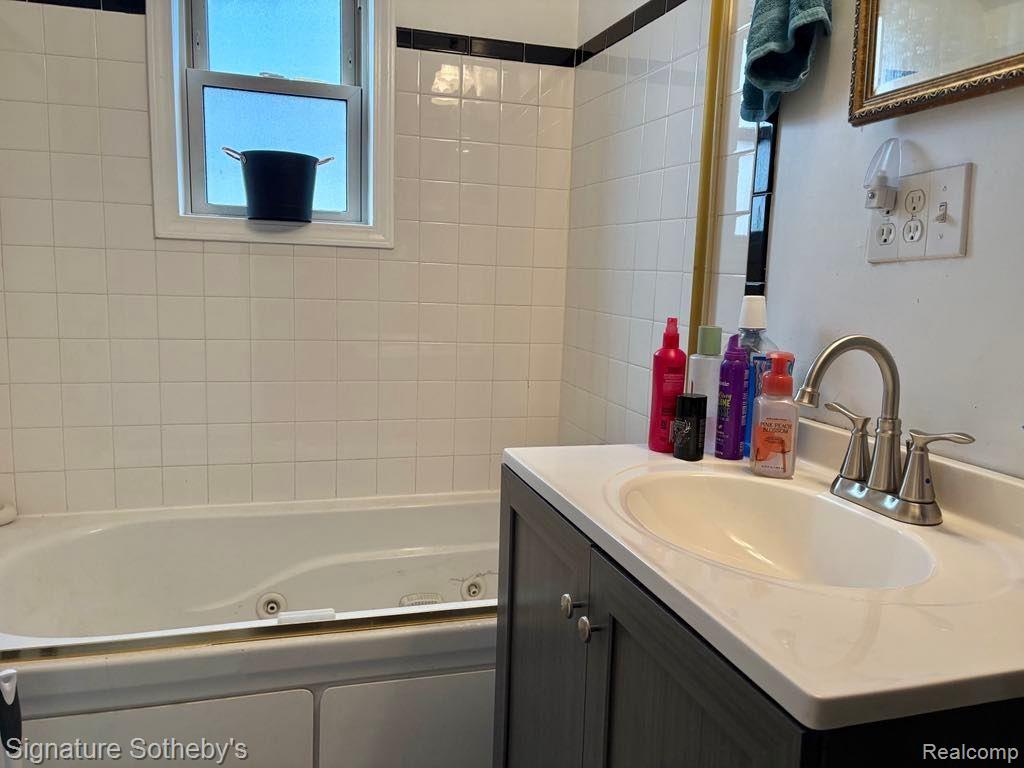 453 CENTRAL Avenue, Pontiac, MI 48341 — Photo 10