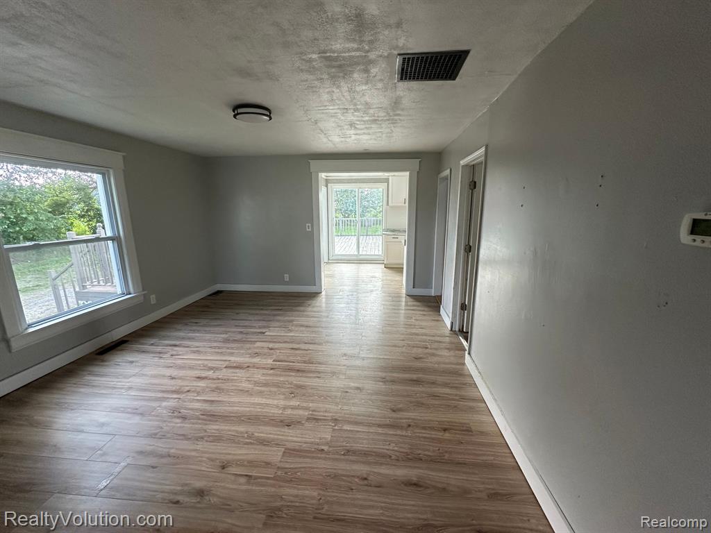 2255 N VAN DYKE Road, Imlay City, MI 48444 — Photo 9