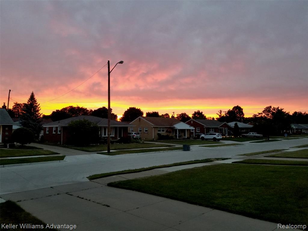 6514 Sharon Street, Garden City, MI — Photo 52