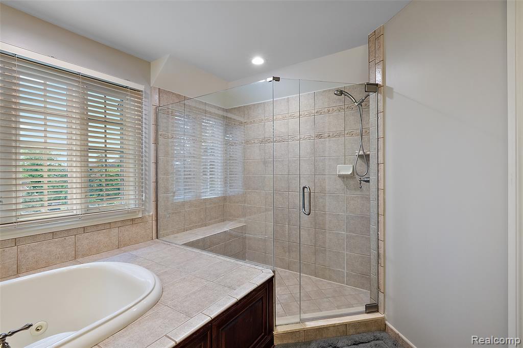 4688 Fawn Hill Court, Rochester, MI 48306 — Photo 27
