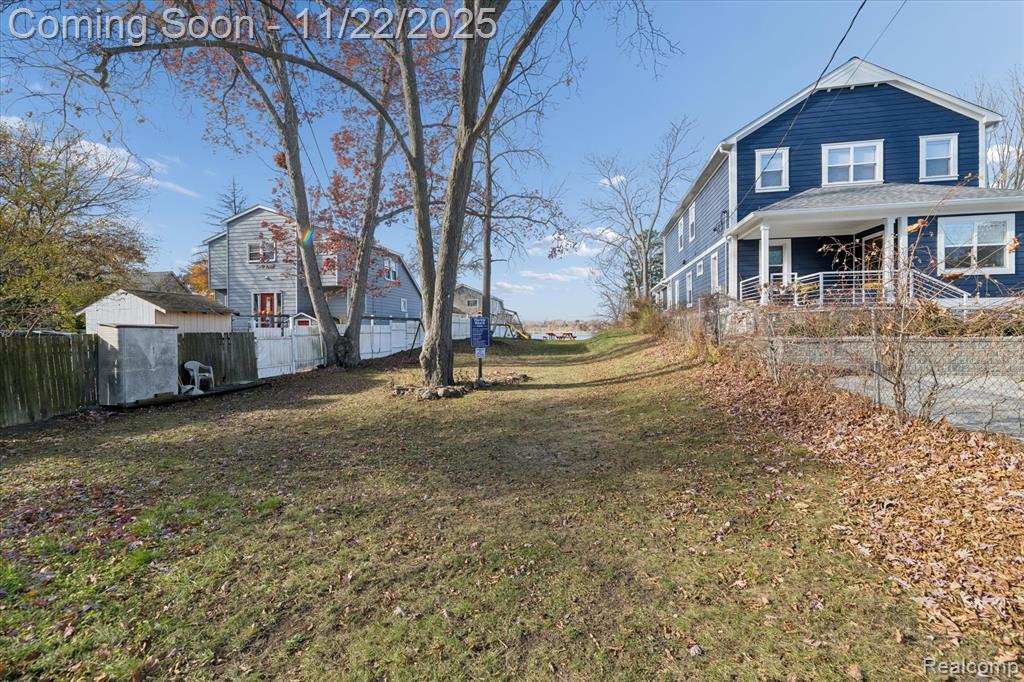 4196 Lotus Drive, Waterford, MI 48329 — Photo 40
