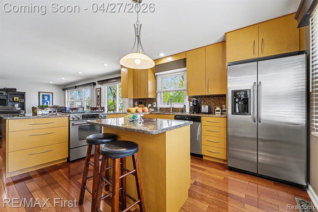 4984 Hyde Park Drive, Troy, MI 48085 — Photo 10
