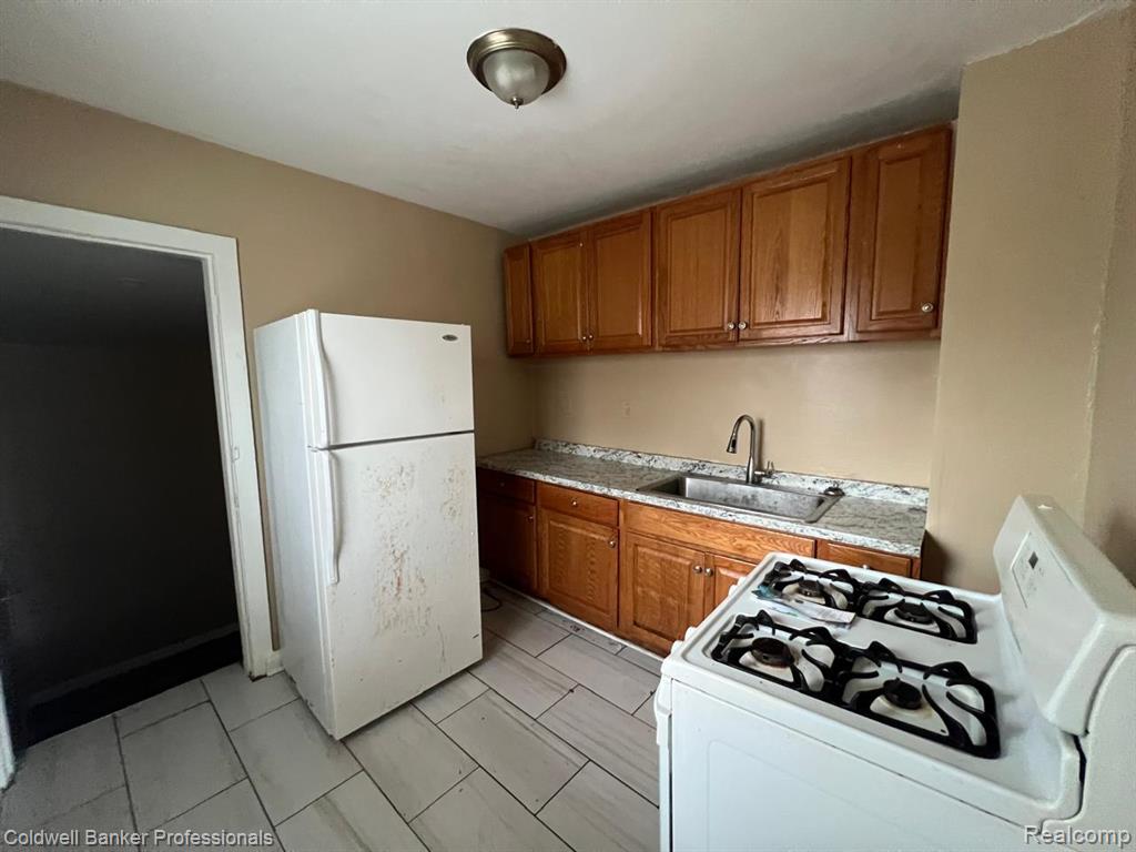 8080 Penrod Street, Detroit, MI 48228 — Photo 10