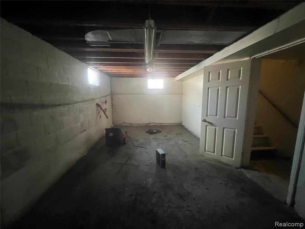 17401 Albion Street, Detroit, MI 48234 — Photo 59