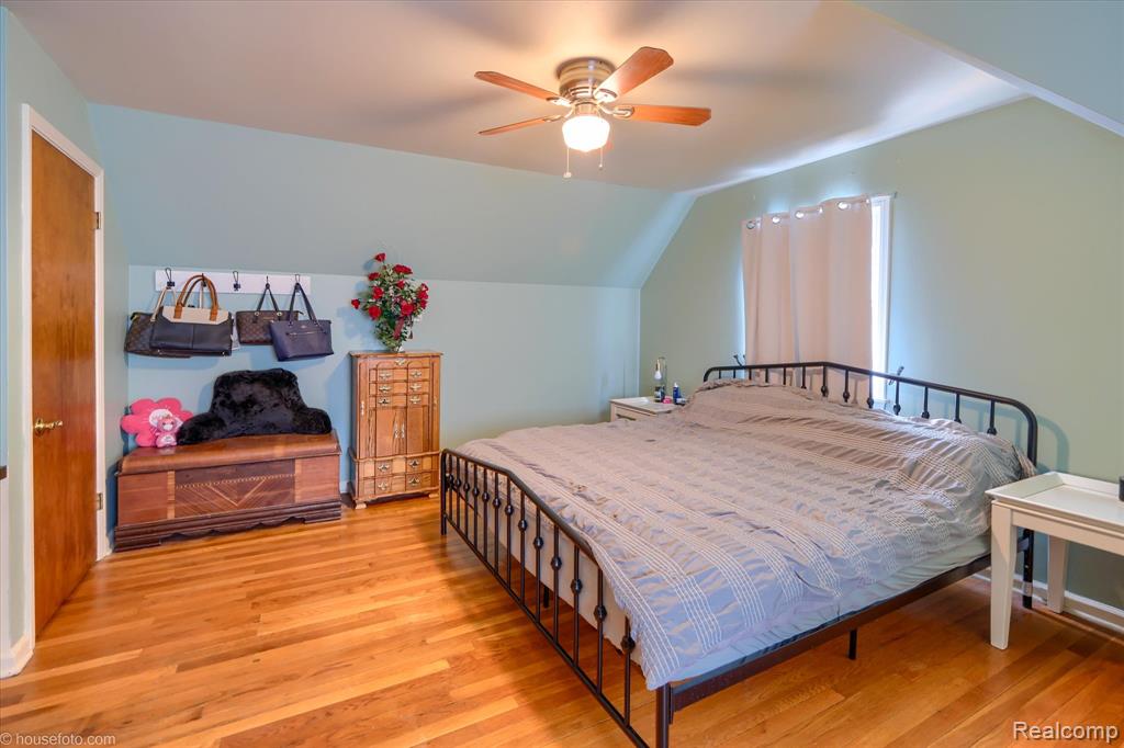 825 N Monroe Street, Lapeer, MI 48446 — Photo 16