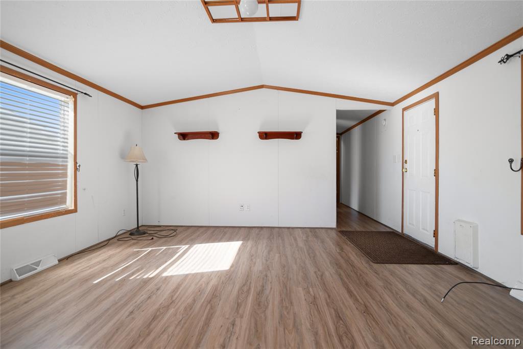 23467 Manor Road North, New Boston, MI 48164 — Photo 14