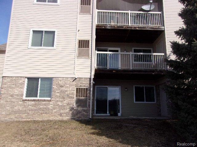 866 AMANDA Lane, Pontiac, MI 48340 — front exterior