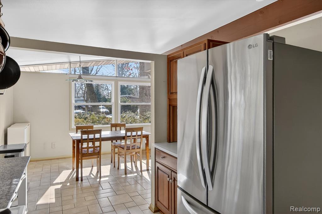 2344 S Circle Drive, Ann Arbor, MI 48103 — Photo 18
