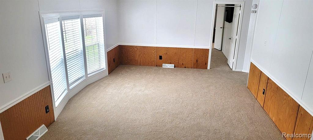 443 Pond View Drive, Morrice, MI 48857 — Photo 7