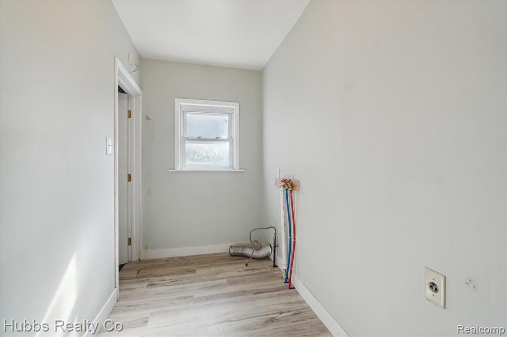 4695 CENTER Street, Millington, MI 48746 — Photo 19