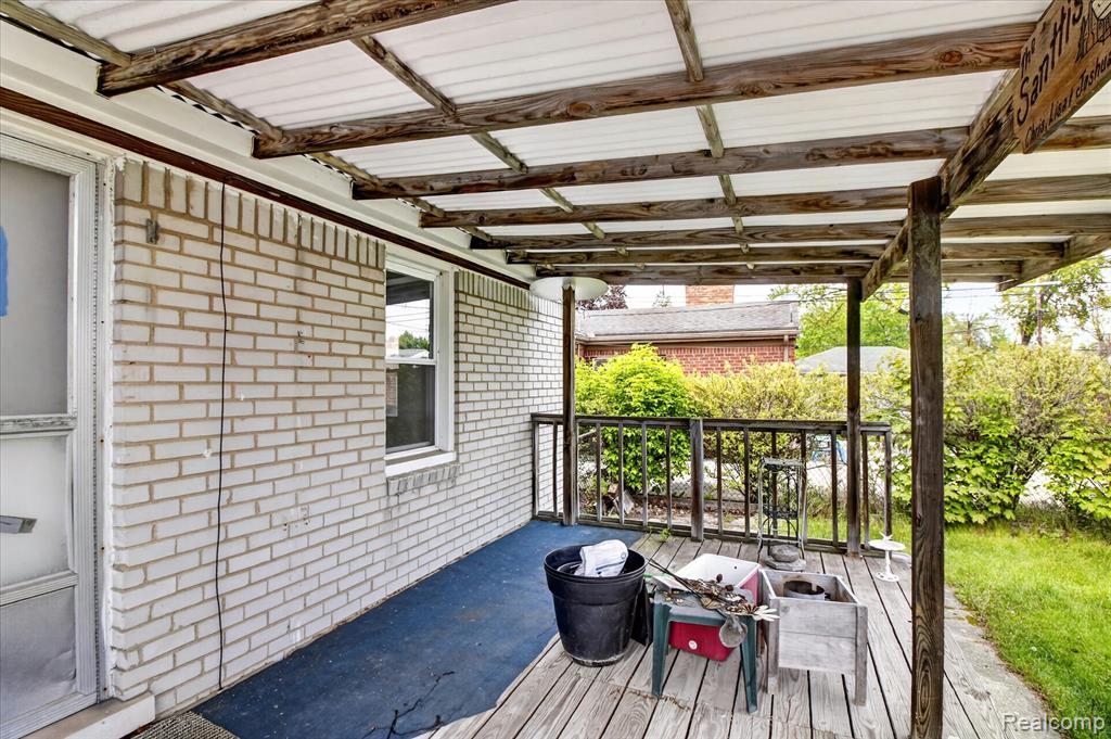 17706 Centralia, Redford, MI 48240 — Photo 37