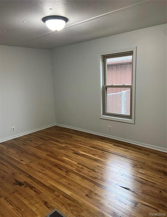 5275 Lippincott Road, Lapeer, MI 48446 — Photo 10