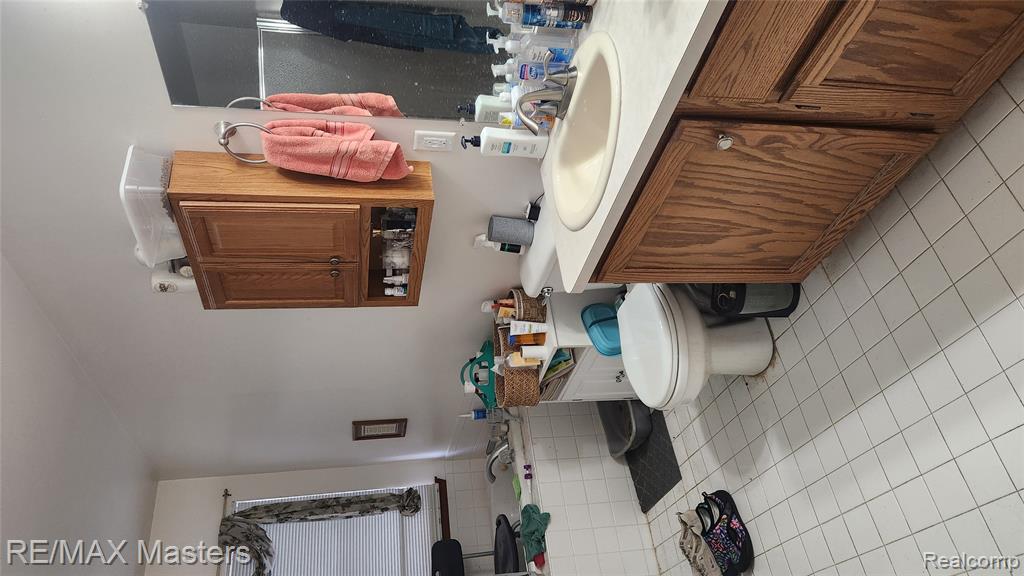 24879 Emily Drive, Brownstown, MI 48183 — Photo 14