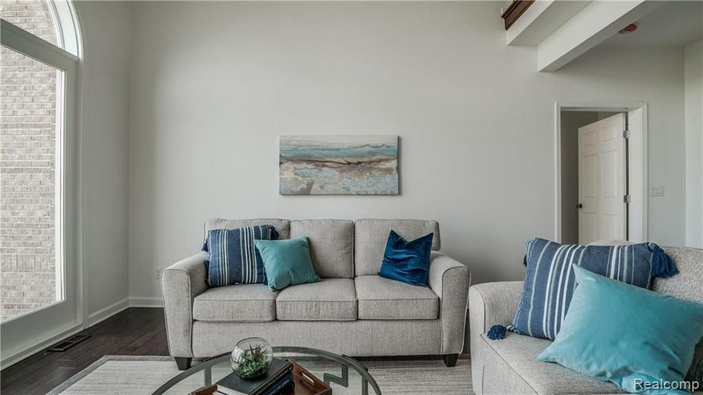 748 Eltham Court, Ann Arbor, MI 48103 — Photo 26