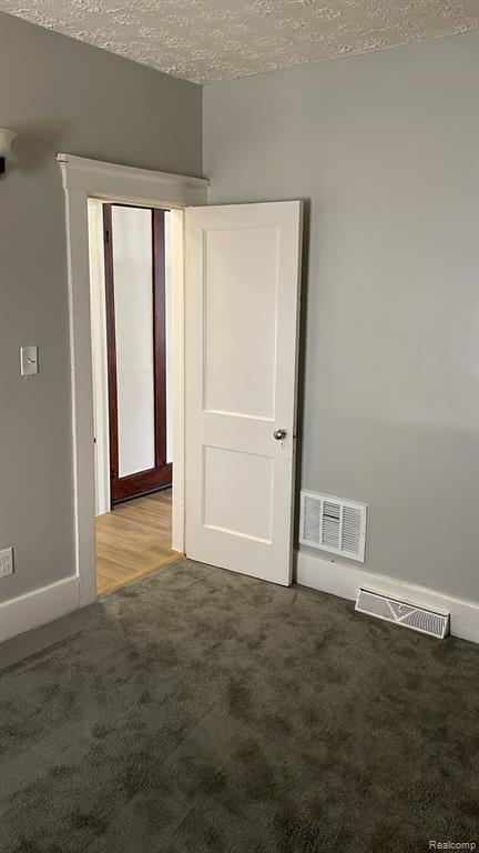 7633 Woodrow Wilson Street, Detroit, MI 48206 — Photo 20