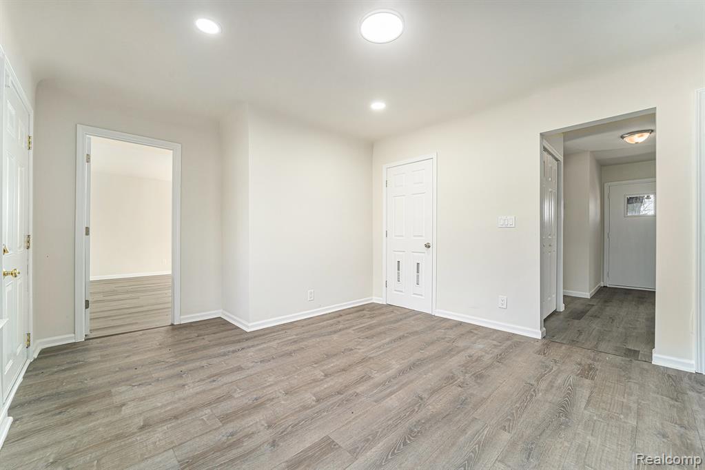 24614 TAFT Road, Novi, MI — Photo 12
