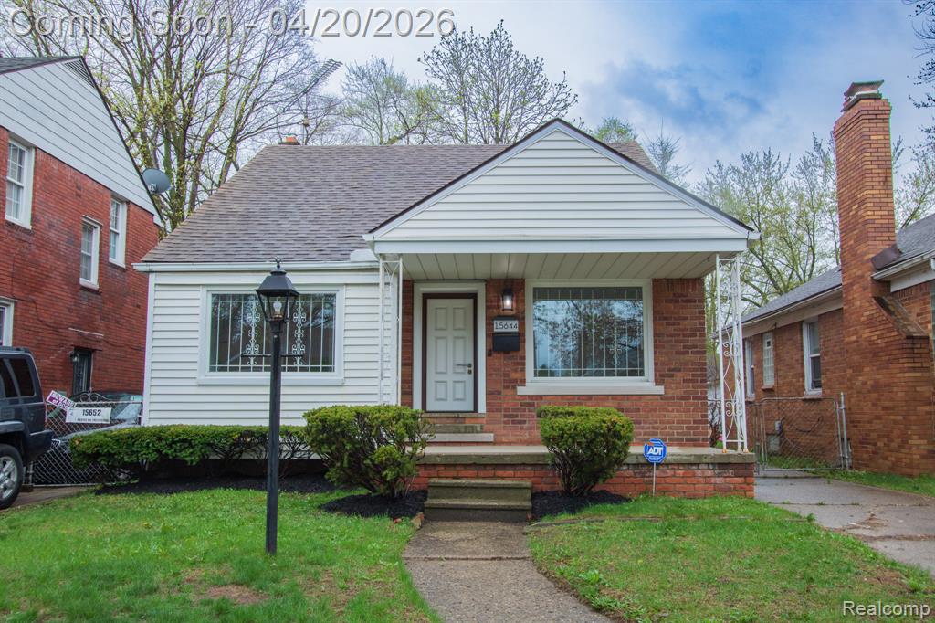 15644 Carlisle Street, Detroit, MI 48205 — front exterior