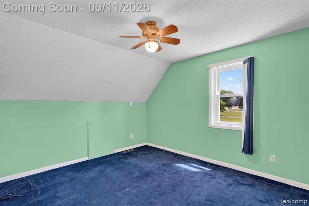 5464 E Maple Avenue, Grand Blanc, MI 48439 — Photo 25