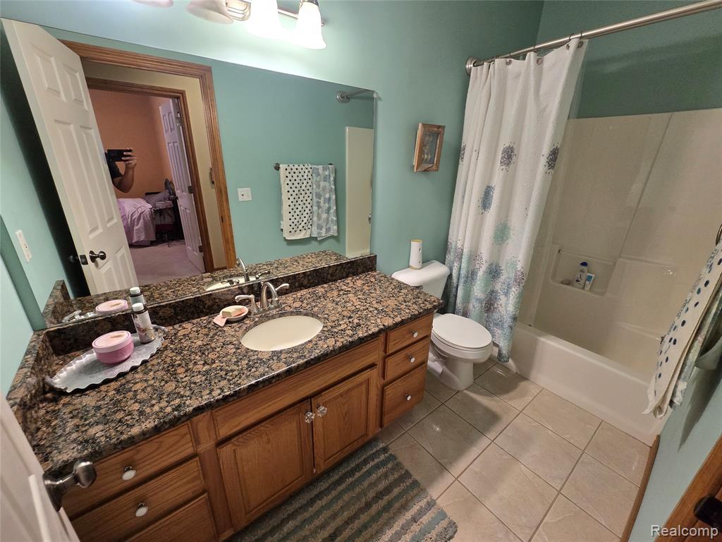 3391 N Burwick Drive, Port Huron, MI 48060 — Photo 30