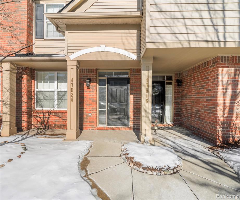 47624 Pembroke Drive, Canton, MI 48188 — Photo 2