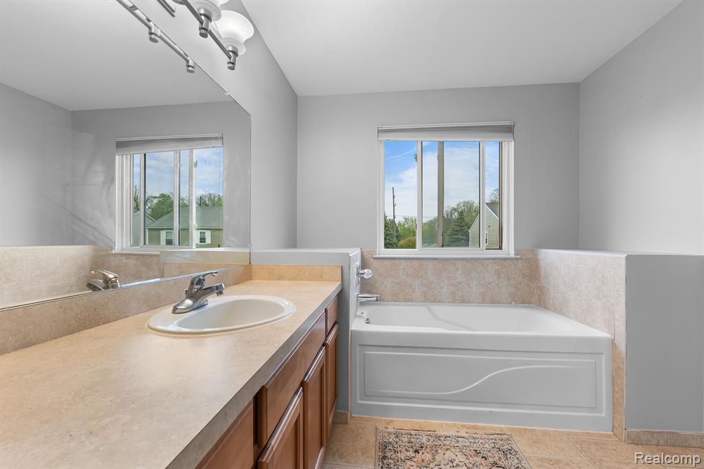 50425 Corey Avenue, Chesterfield, MI — Photo 27