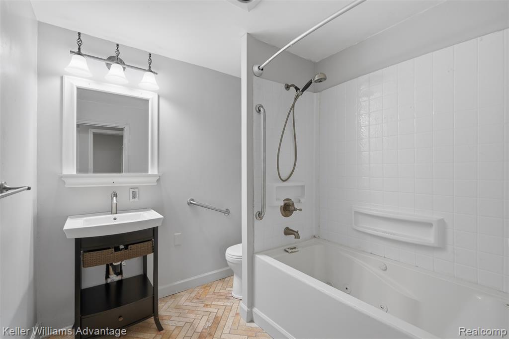48053 Harris Road, Belleville, MI 48111 — Photo 26