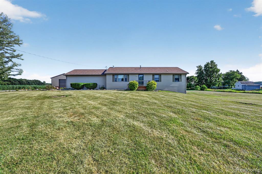 9889 Ditch Road, Chesaning, MI 48616 — Photo 3