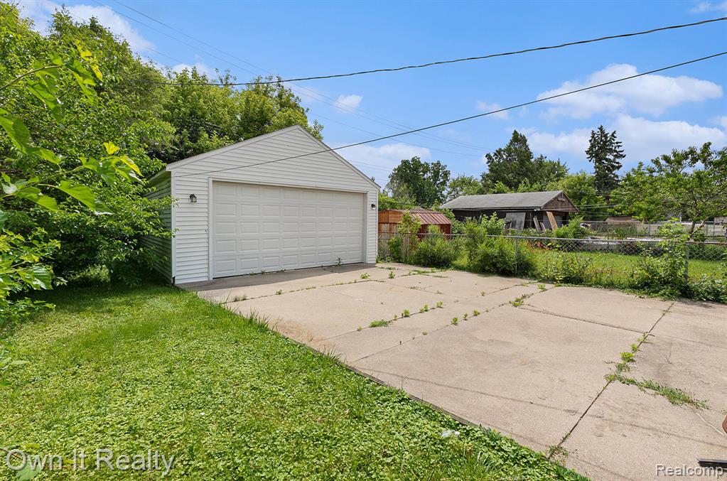 6788 Auburn Street, Detroit, MI 48228 — Photo 22
