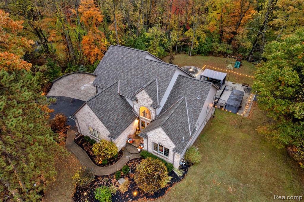 90 Creekwood Drive, Lake Orion, MI 48362 — Photo 22